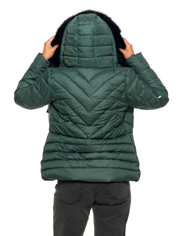 Kurtka damska pikowana z odpinanym i futerkowym kapturem  - produkt 2