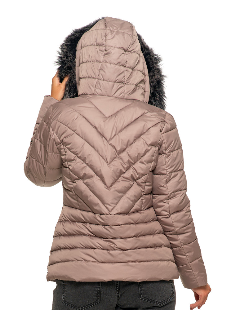 Kurtki i kamizelki - Kurtka damska pikowana z odpinanym i futerkowym kapturem BEŻOWY - produkt moraj.pl 6