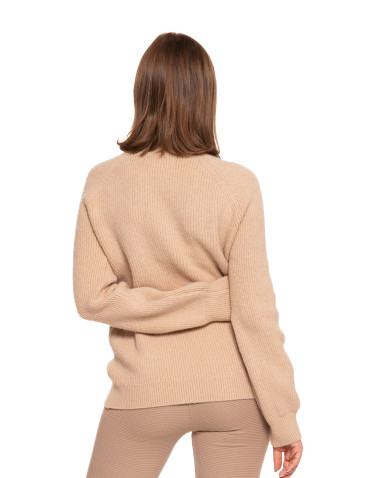 Swetry i kardigany - Sweter damski z miękkiej dzianiny o luźnym kroju BEŻOWY - produkt 3