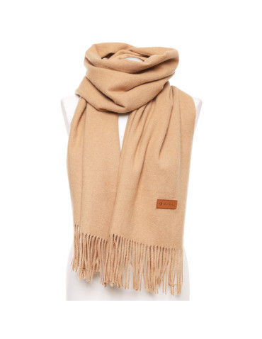 Szale i chusty - Szal damski jednokolorowy na sezon jesienno-zimowy BEŻOWY - produkt 1