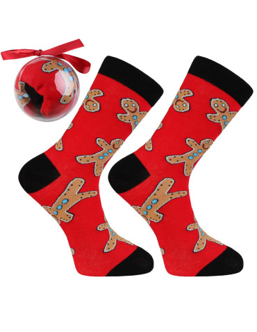 Świąteczne skarpetki na prezent w bombce w pierniki