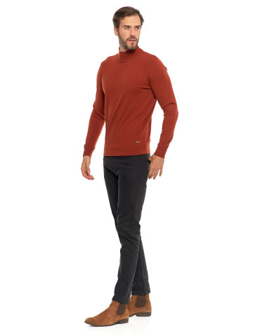 Swetry męskie - Męski sweter klasyczny z golfem BEŻOWY - produkt 9