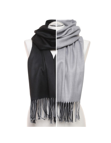 Szale i chusty - Damski cienki szal dwustronny z frędzlami CZARNY - produkt 4