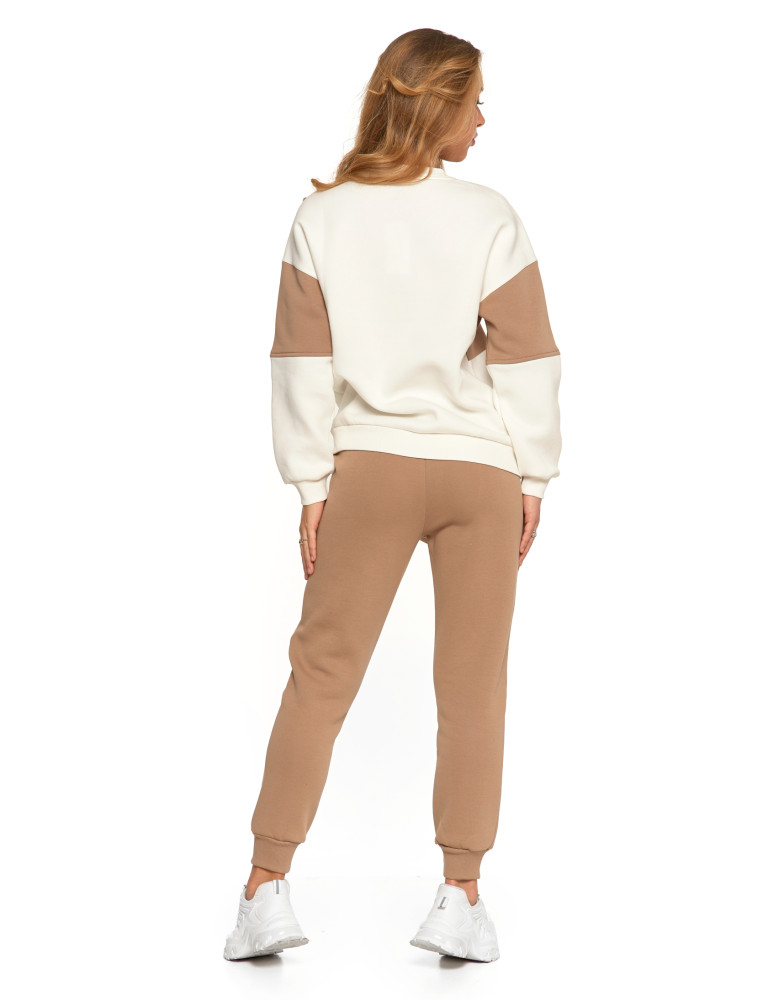 Bluzy damskie - Damska bluza luźna ocieplana z napisem BEŻOWY - produkt moraj.pl 3