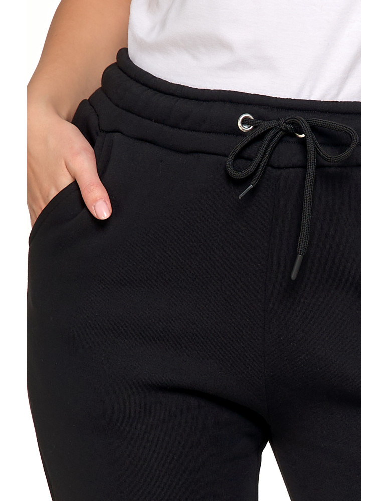 Spodnie damskie - Damskie spodnie dresowe ocieplane z kieszeniami CZARNY  - produkt moraj.pl 3
