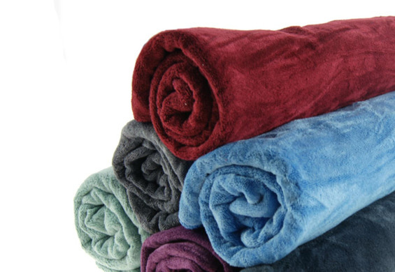 Czym jest mikrofibra i jakie są jej właściwości?