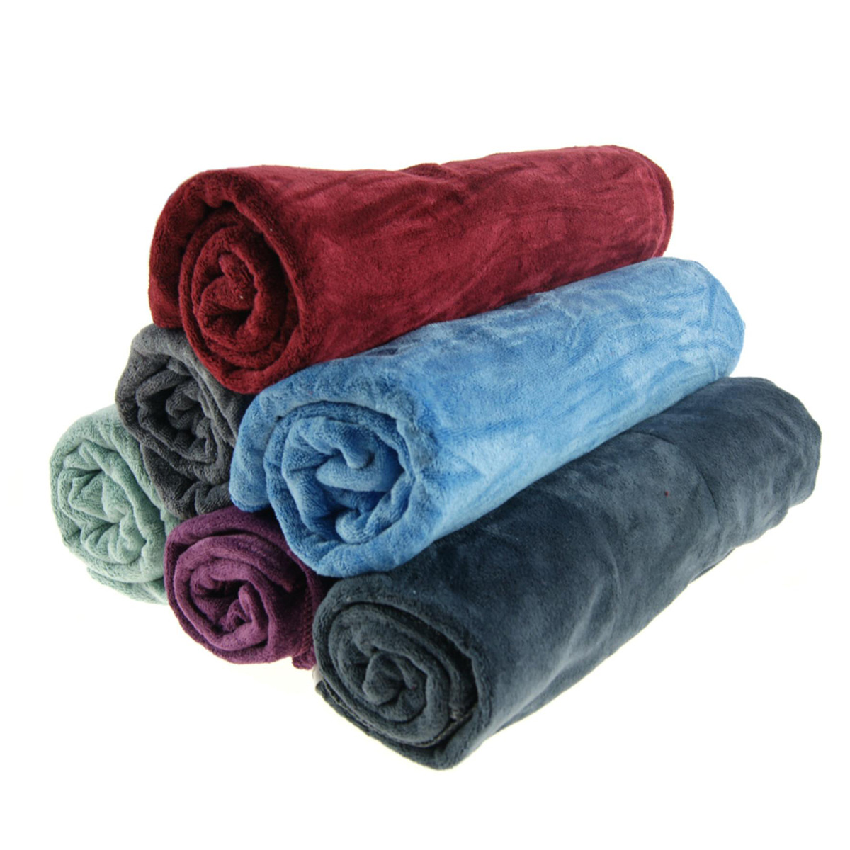 Czym jest mikrofibra i jakie są jej właściwości?